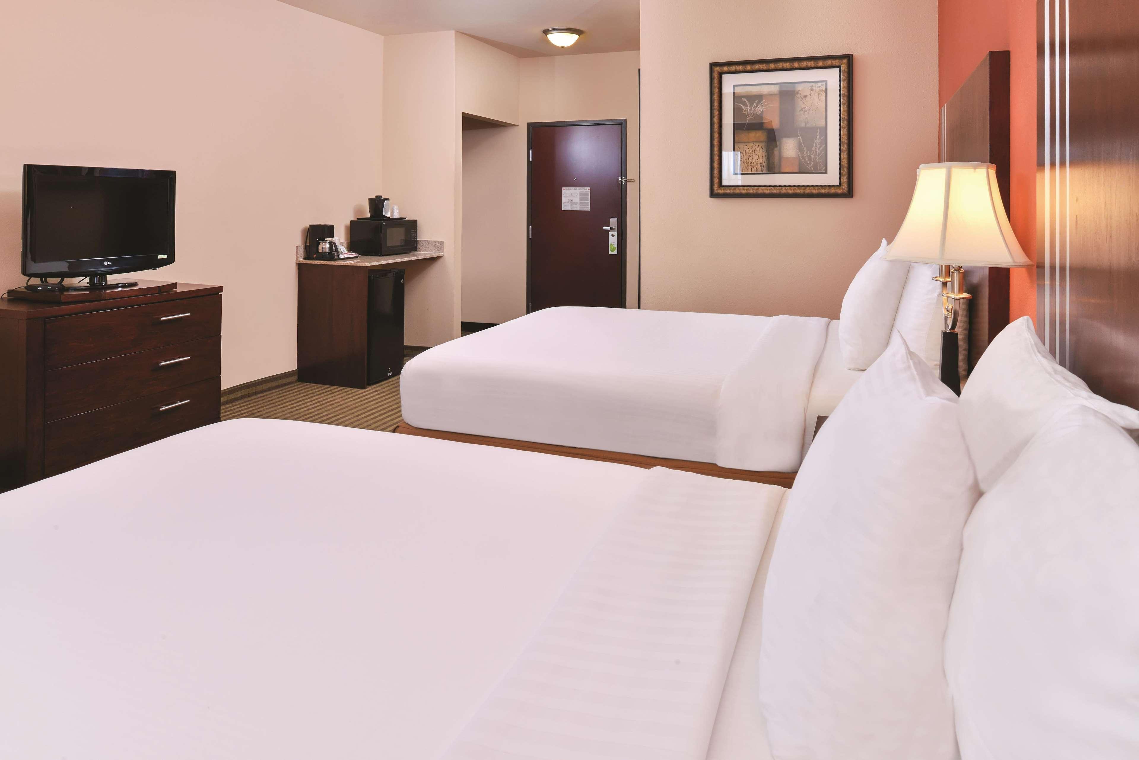 Hotel La Quinta By Wyndham Woodward Extérieur photo