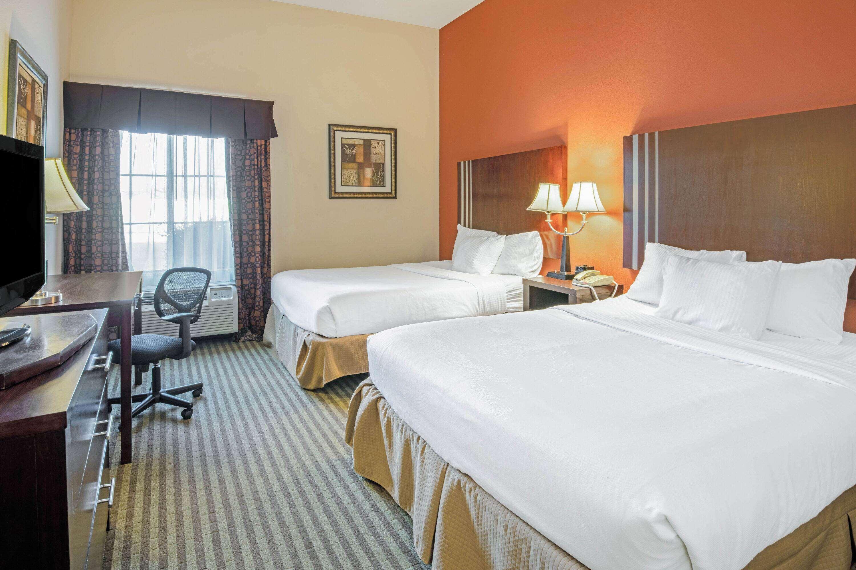 Hotel La Quinta By Wyndham Woodward Extérieur photo