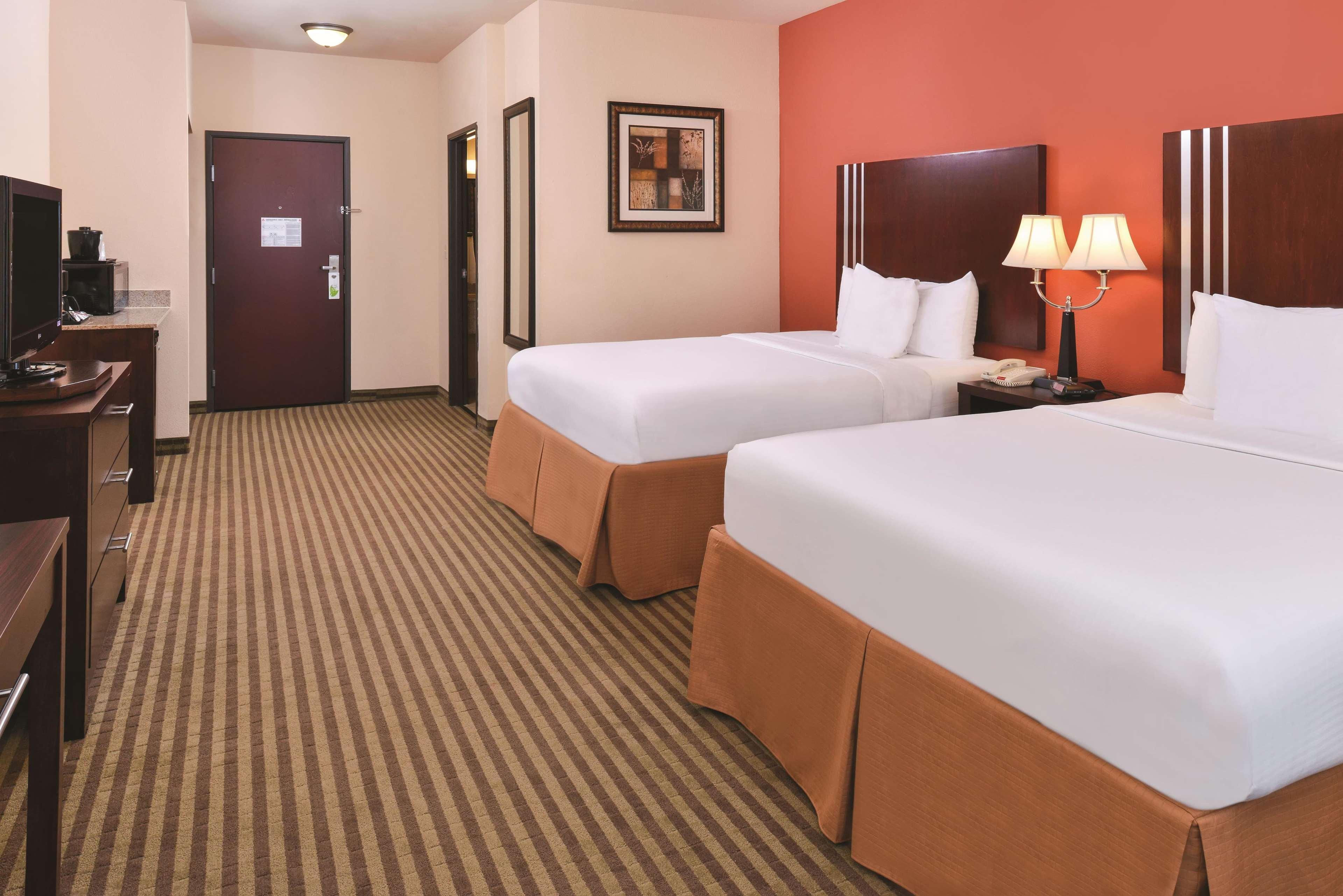 Hotel La Quinta By Wyndham Woodward Extérieur photo