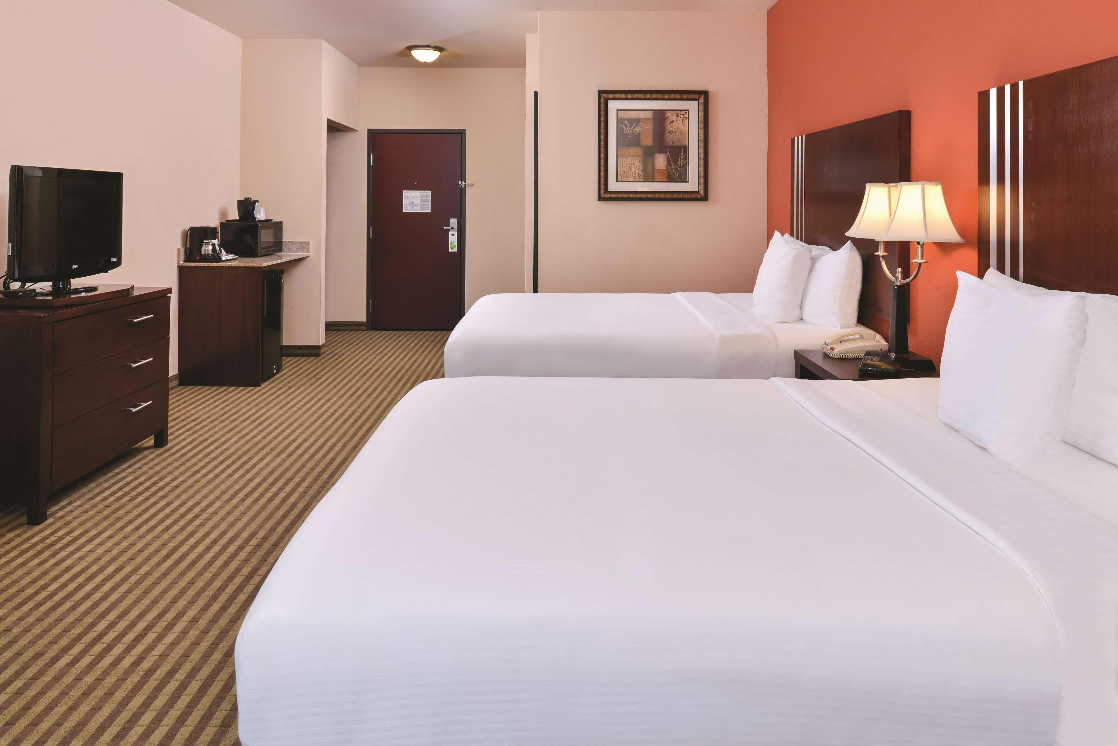 Hotel La Quinta By Wyndham Woodward Extérieur photo