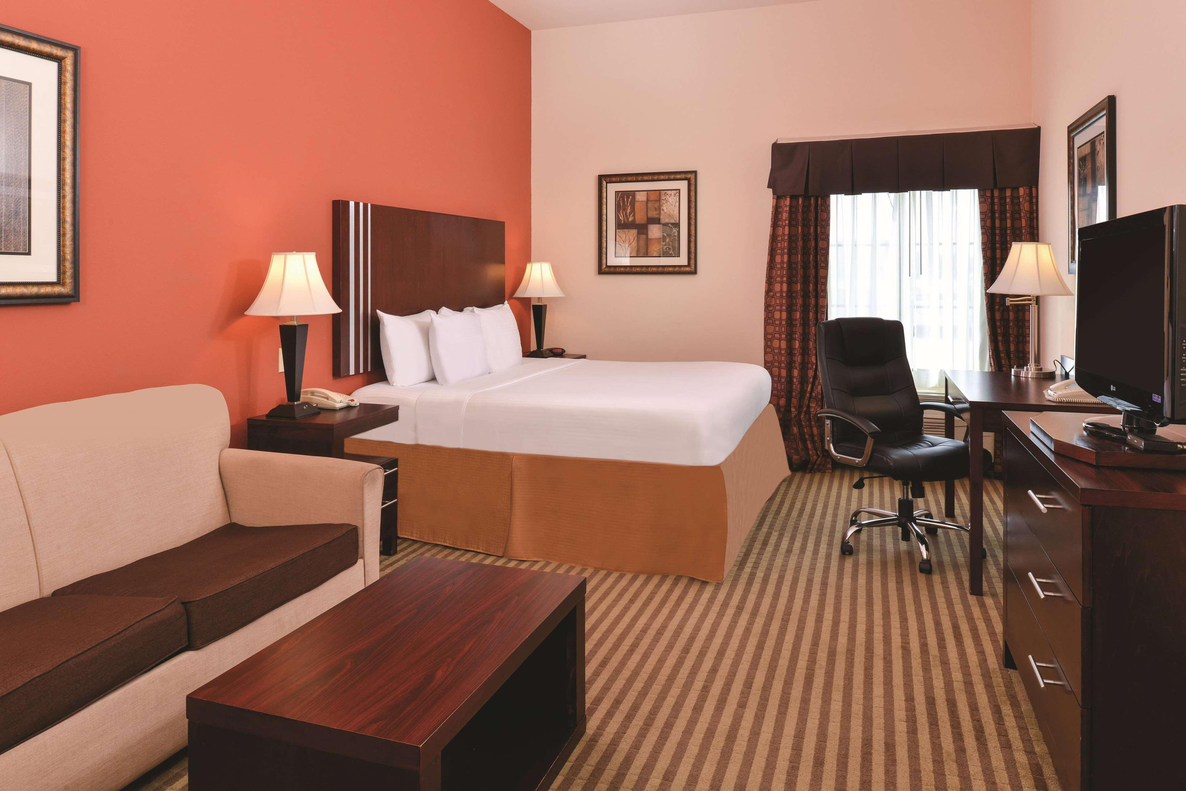 Hotel La Quinta By Wyndham Woodward Extérieur photo