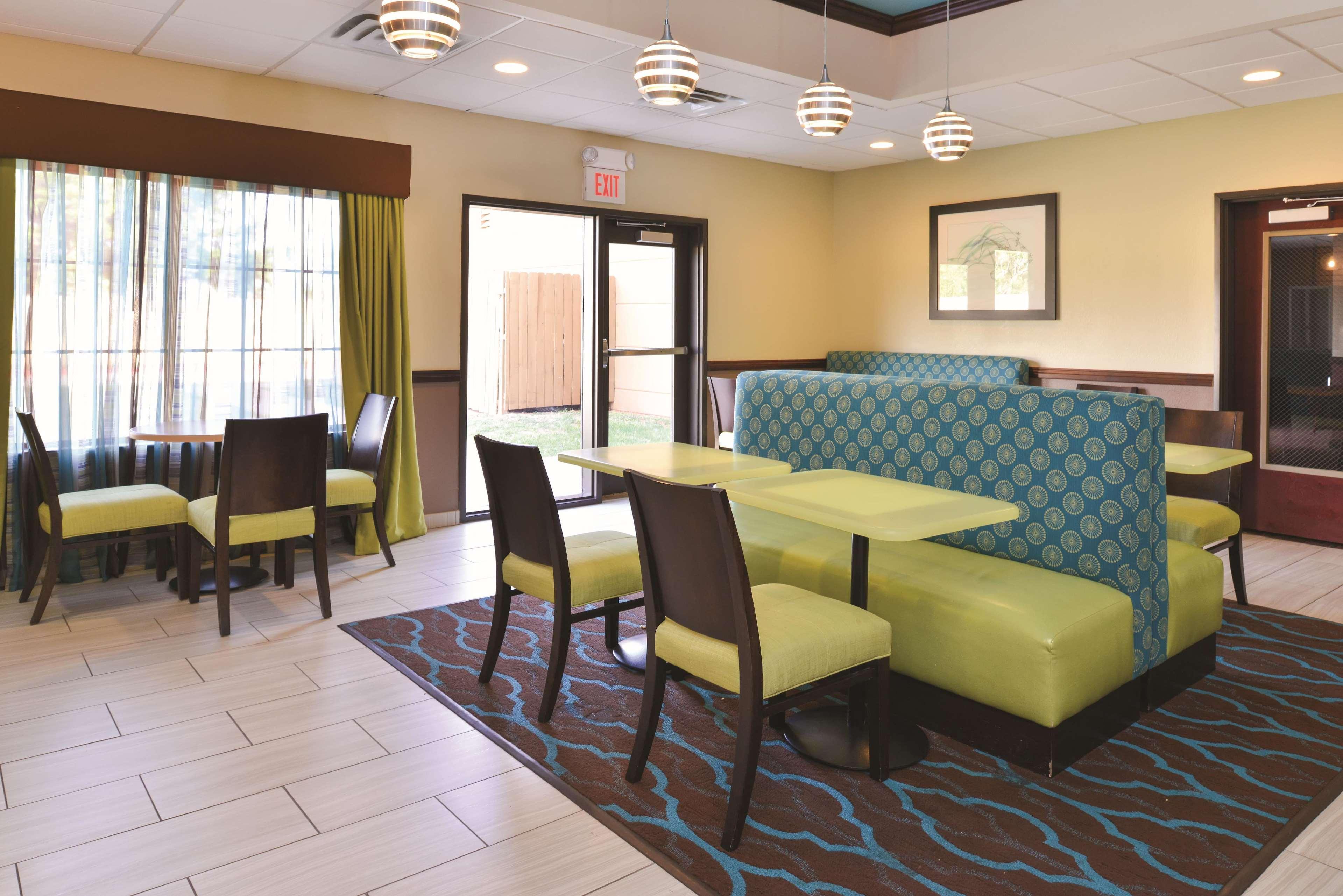 Hotel La Quinta By Wyndham Woodward Extérieur photo