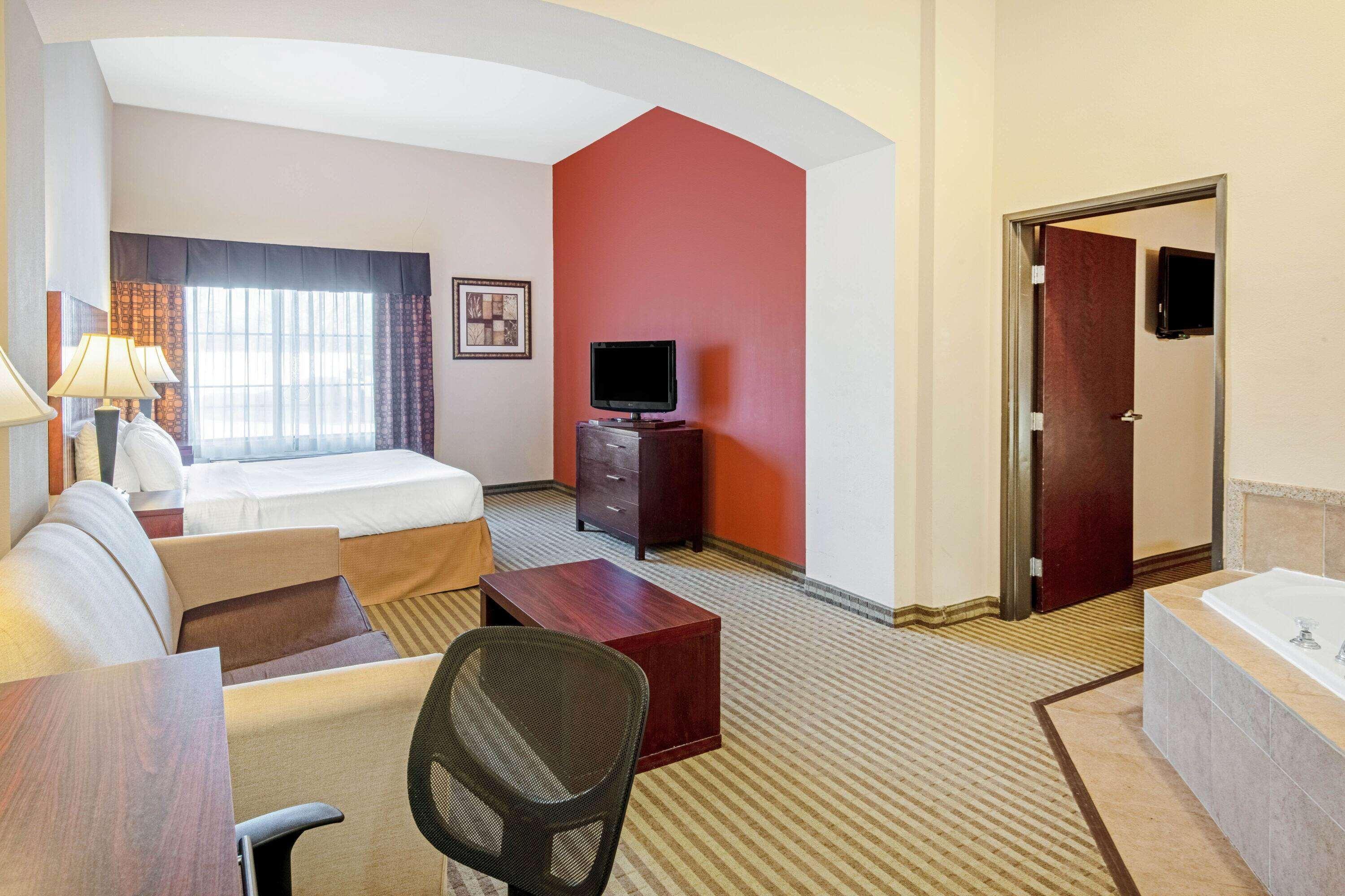 Hotel La Quinta By Wyndham Woodward Extérieur photo