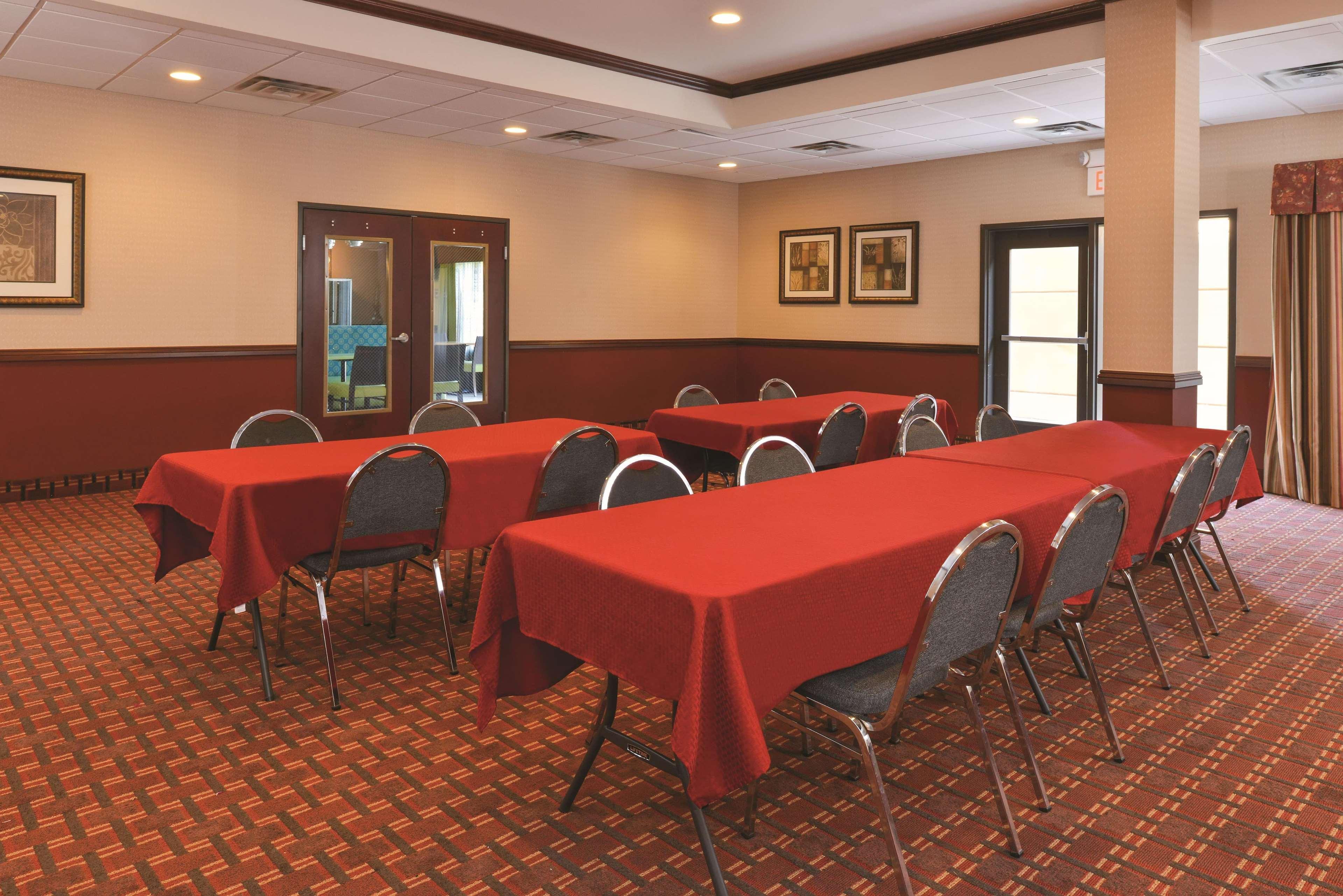 Hotel La Quinta By Wyndham Woodward Extérieur photo