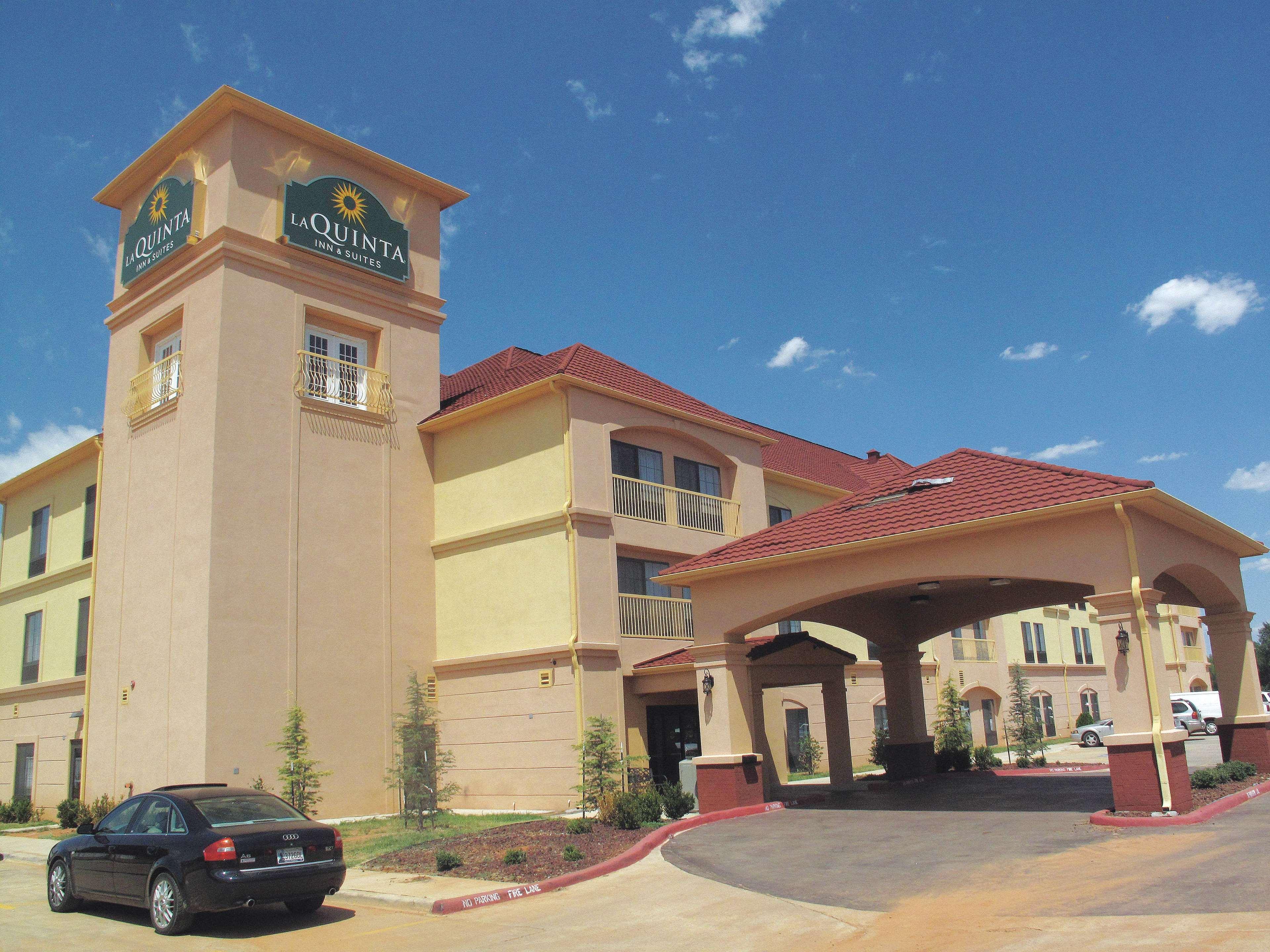 Hotel La Quinta By Wyndham Woodward Extérieur photo